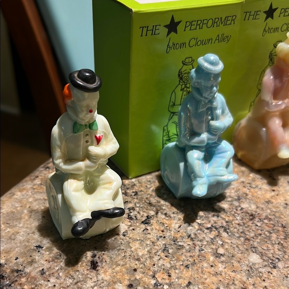 Vintage Mosser Glass Collection. “The Performer”